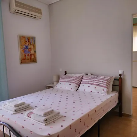 Apartment Papas On The Seafront *